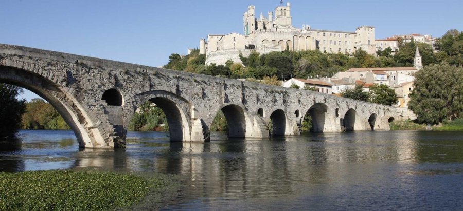 Terrain constructible à vendre à Salles d'Aude 