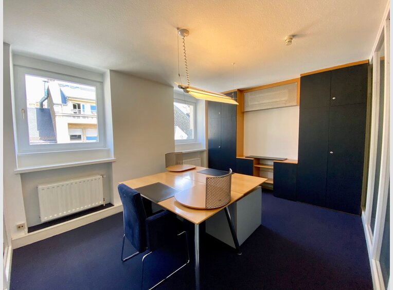 Bureau à louer à Luxembourg (LU) - Réf. 7171762