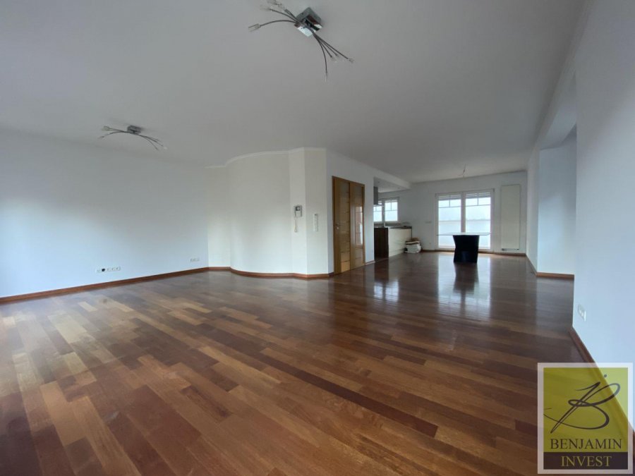 Maison à vendre 4 chambres à Soleuvre