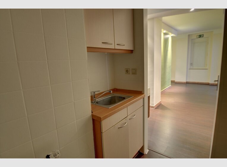 Bureau à vendre 10 Chambres à Luxembourg (LU) - Réf. 7198146