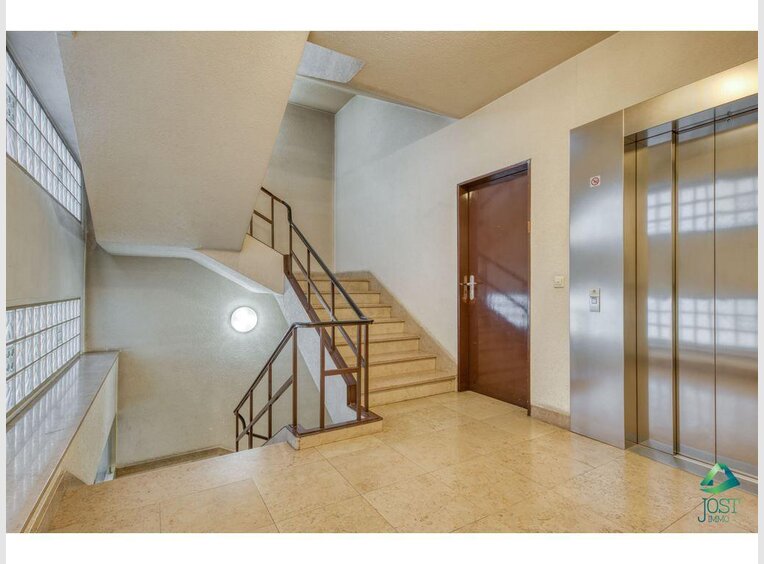 Bureau à vendre à Luxembourg-Centre ville - Réf. 7104706