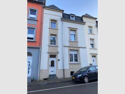 Maison mitoyenne à vendre 3 Chambres à Esch-sur-Alzette - Réf. 6704066