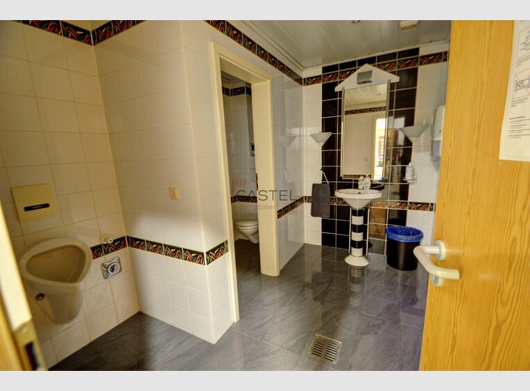 Bureau à vendre à Luxembourg (LU) - Réf. 6858194