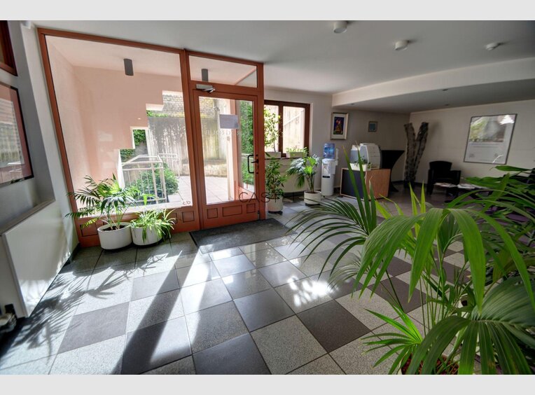 Bureau à vendre à Luxembourg (LU) - Réf. 6858194