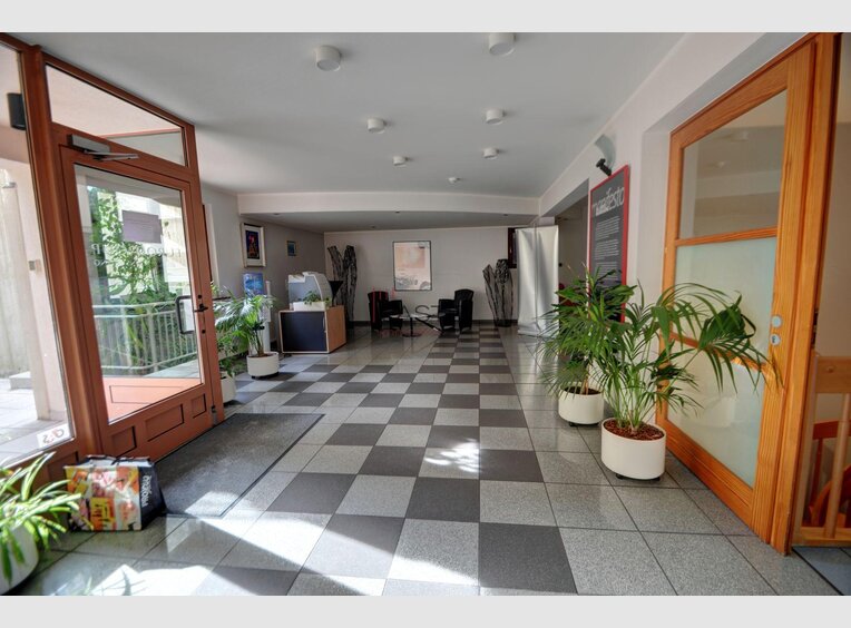Bureau à vendre à Luxembourg (LU) - Réf. 6858194