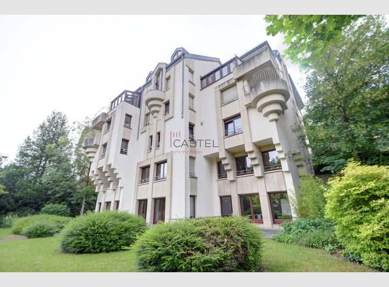 Bureau à vendre à Luxembourg (LU) - Réf. 6858194
