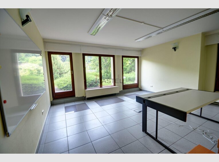 Bureau à vendre à Luxembourg (LU) - Réf. 6858194
