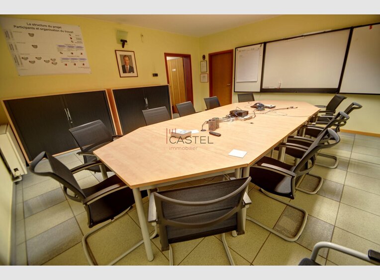 Bureau à vendre à Luxembourg (LU) - Réf. 6858194