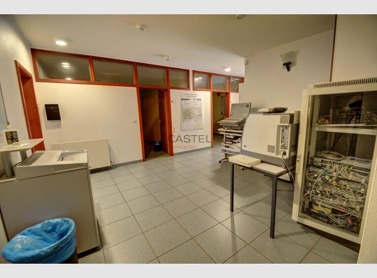 Bureau à vendre à Luxembourg (LU) - Réf. 6858194