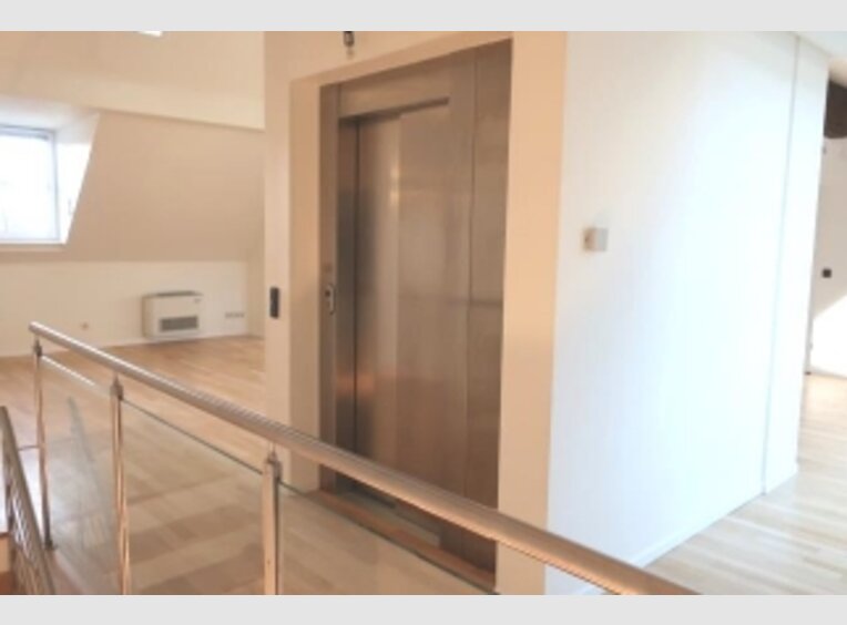 Bureau à louer à Luxembourg-Gare - Réf. 7103458