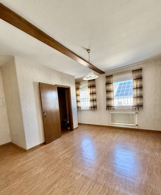 Einfamilienhaus zu verkaufen 6 Schlafzimmer in Dahnen