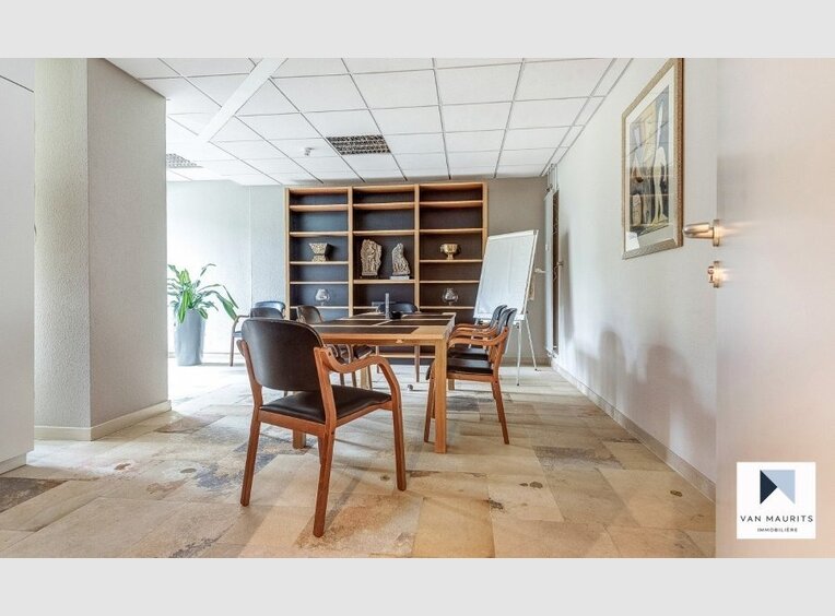 Bureau à louer à Luxembourg (LU) - Réf. 6715890
