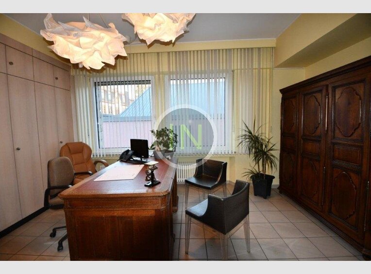 Bureau à louer à Useldange - Réf. 7307795