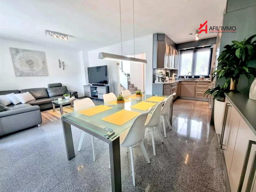 Semi-detached house in 