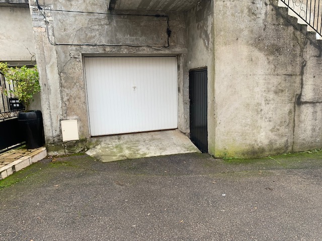 Garage - Parking