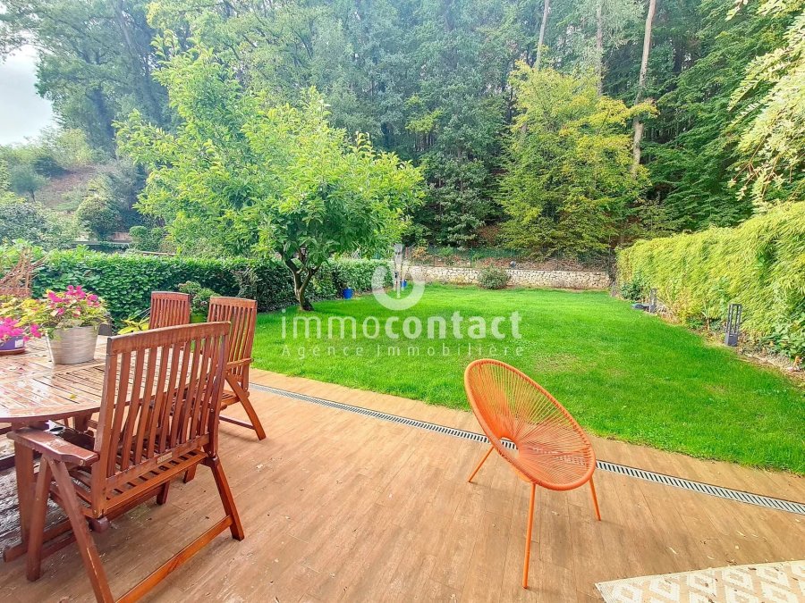 Maison à vendre 5 chambres à Luxembourg-Neudorf