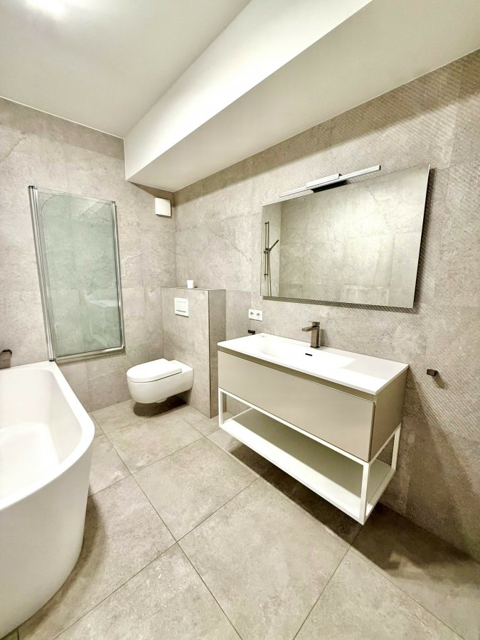 Triplex à vendre 5 chambres à Alzingen