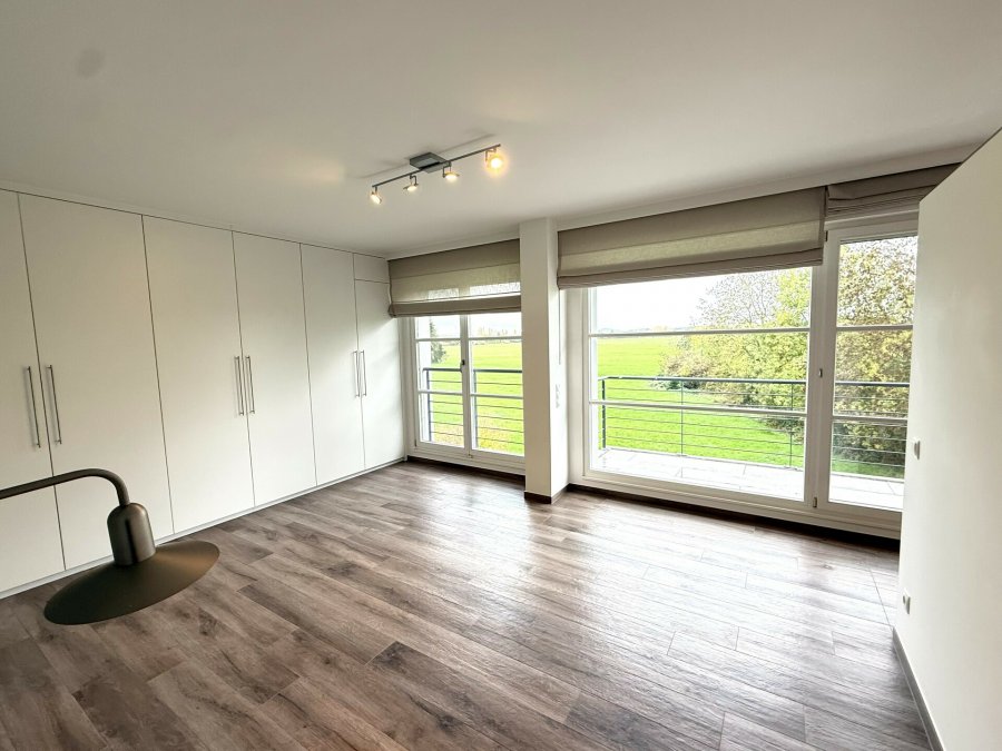 Triplex à vendre 5 chambres à Alzingen