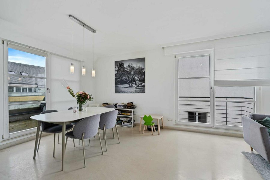 Triplex à vendre 5 chambres à Alzingen