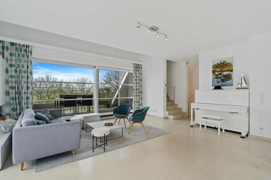 Triplex à vendre 5 chambres à Alzingen