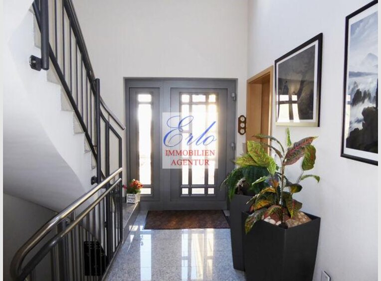 House for sale 7 rooms in Wincheringen (DE) - Ref. 6705475