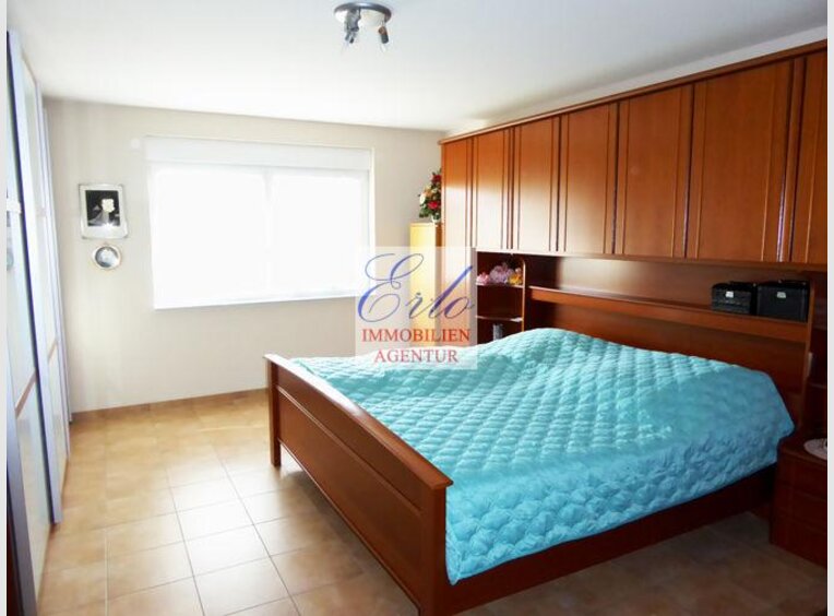 House for sale 7 rooms in Wincheringen (DE) - Ref. 6705475