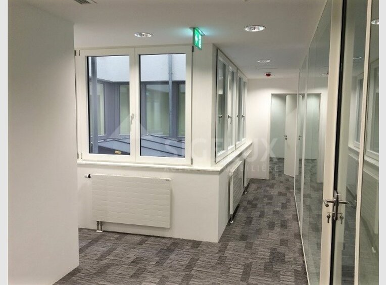 Bureau à louer à Luxembourg (LU) - Réf. 7119171