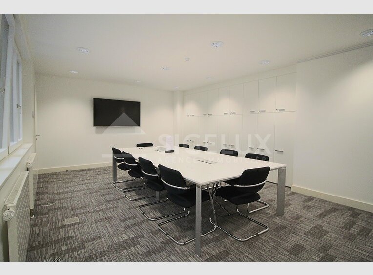 Bureau à louer à Luxembourg (LU) - Réf. 7119171