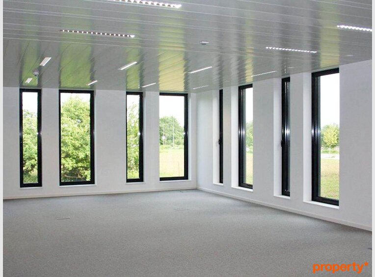 Bureau à louer à Strassen (LU) - Réf. 5801027