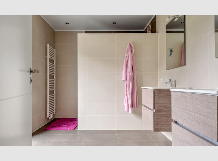 Haus zur Miete 4 Zimmer in Kopstal (LU) - Ref. 6888259
