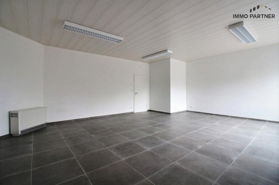 Büro zu vermieten in Troisvierges