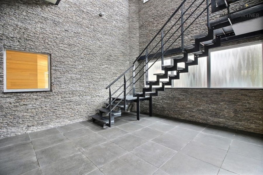 Büro zu vermieten in Troisvierges