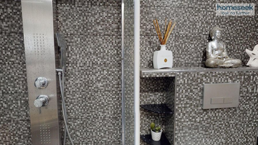 Maison à vendre 5 chambres à Esch-sur-alzette