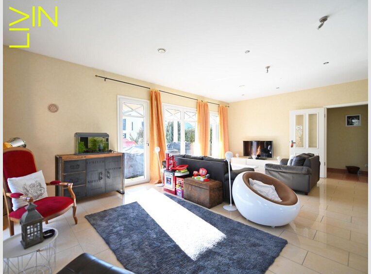 Maison à louer 6 Chambres à Bertrange (LU) - Réf. 7117171