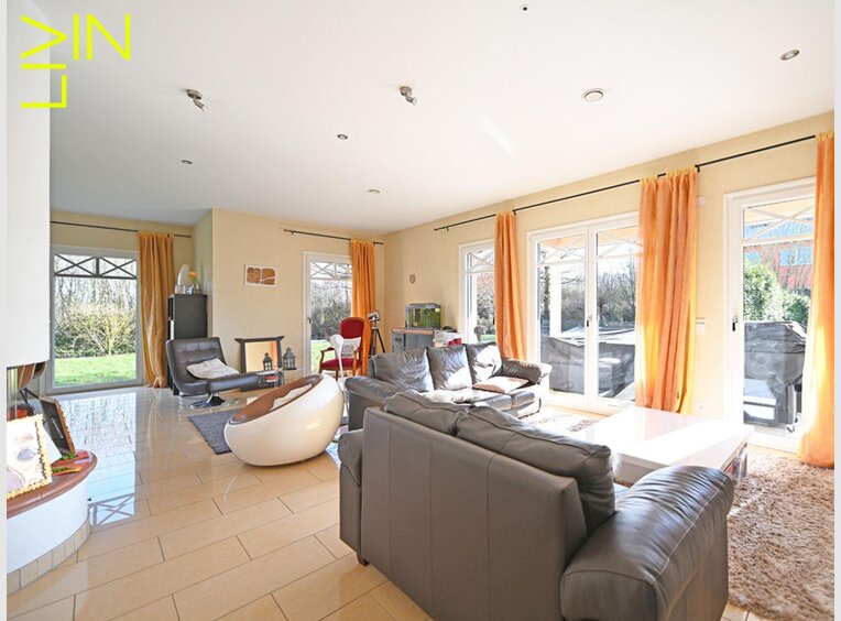 Maison à louer 6 Chambres à Bertrange (LU) - Réf. 7117171