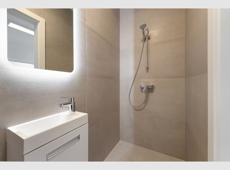 Bureau à louer à Esch-sur-Alzette (LU) - Réf. 6503027