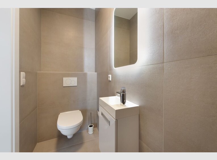 Bureau à louer à Esch-sur-Alzette (LU) - Réf. 6503027