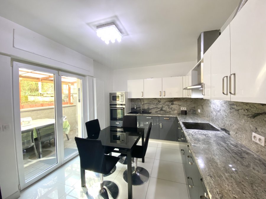 Appartement à louer 2 chambres à Dudelange