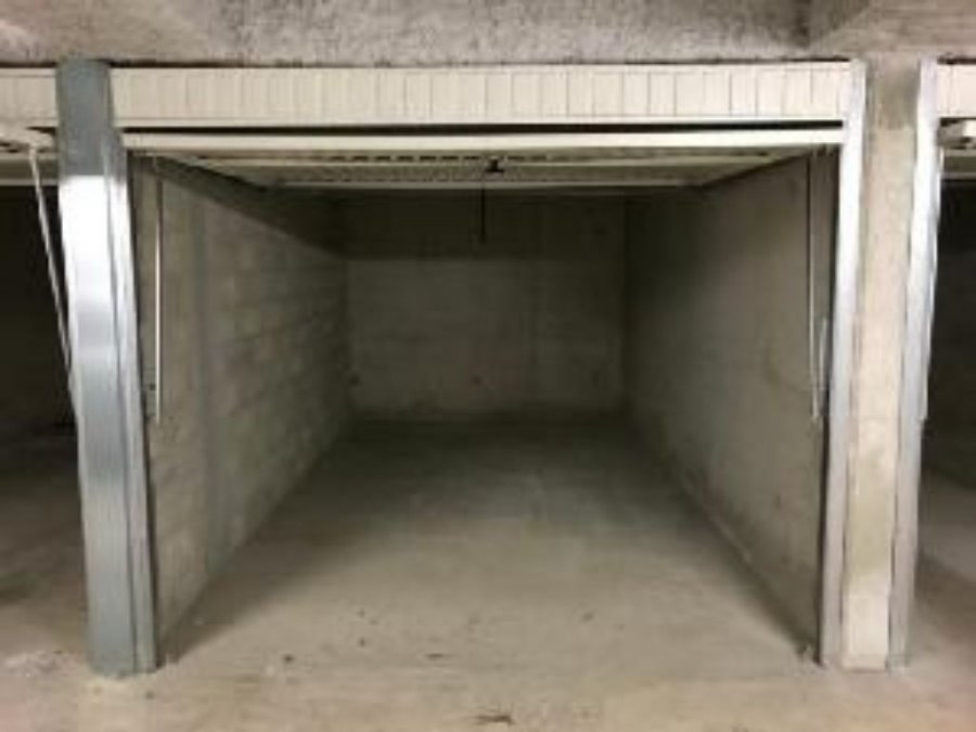 Garage fermé
