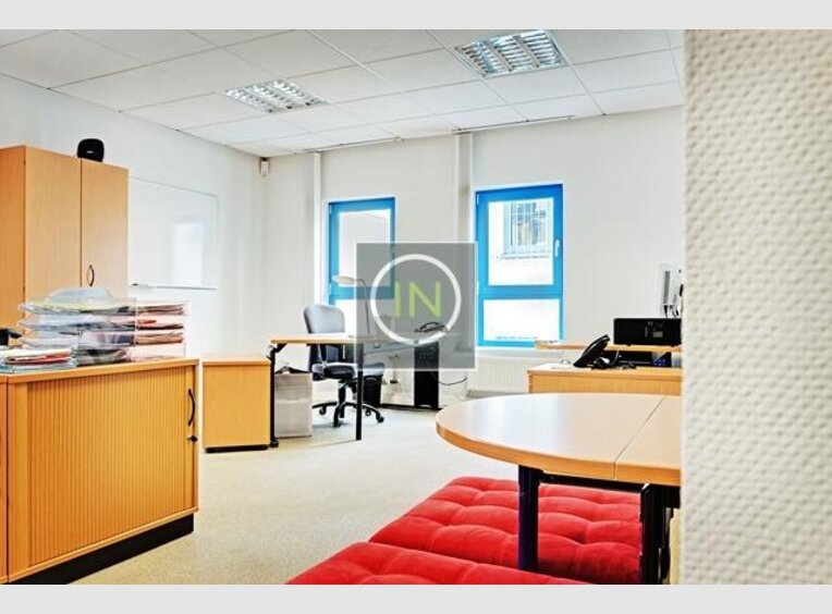 Bureau à louer à Niederanven (LU) - Réf. 6358163