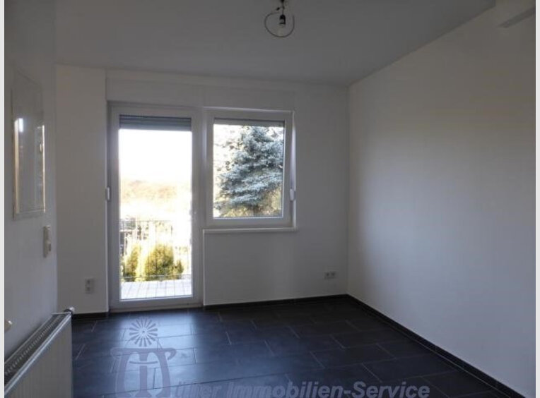 Appartement à louer 5 Pièces à Homburg (DE) - Réf. 7215507