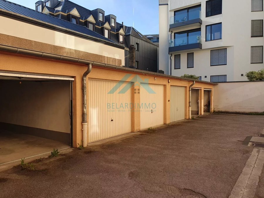 Garage fermé