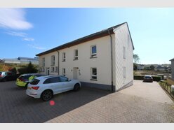 Bureau à vendre 8 Chambres à Weiswampach - Réf. 6650531