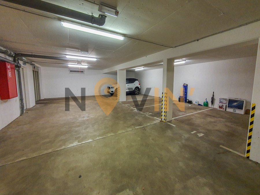 Garage fermé à vendre Luxembourg-Eich