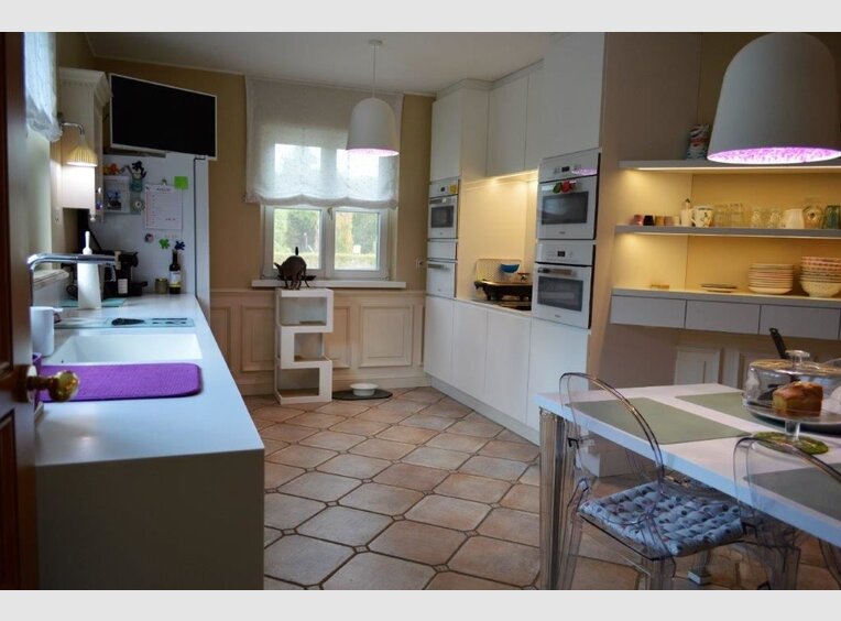 Villa for sale 4 bedrooms in Leudelange (LU) - Ref. 7015619