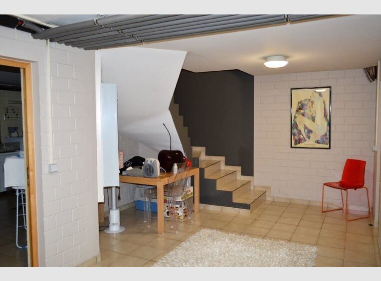 Villa for sale 4 bedrooms in Leudelange (LU) - Ref. 7015619
