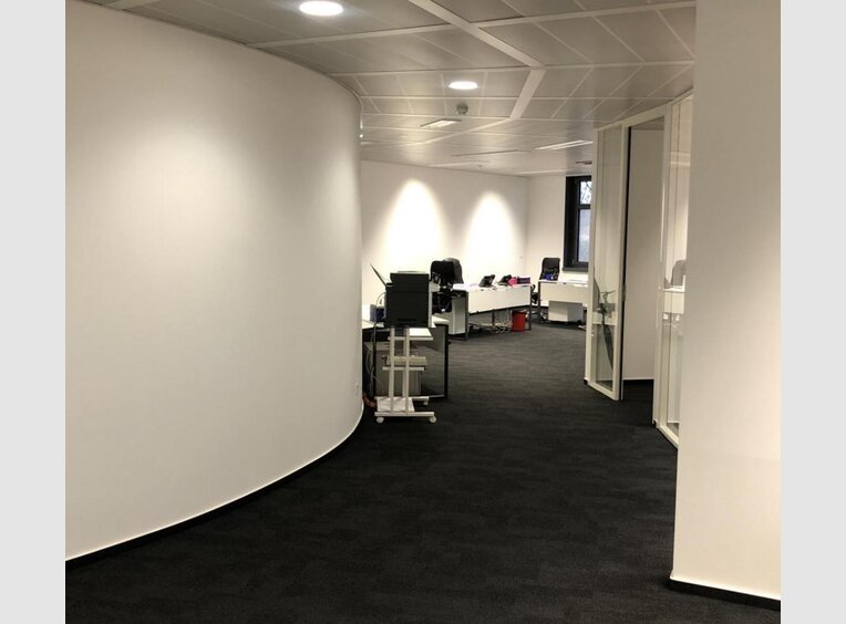 Bureau à louer à Senningerberg (LU) - Réf. 6687699