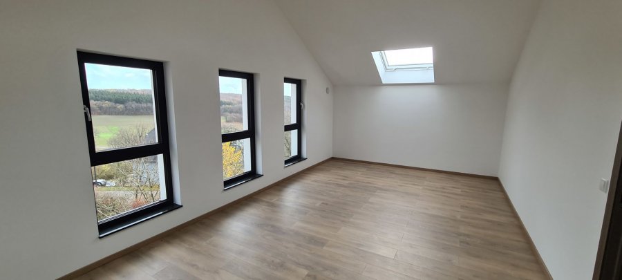 Duplex à louer 3 chambres à Doncols