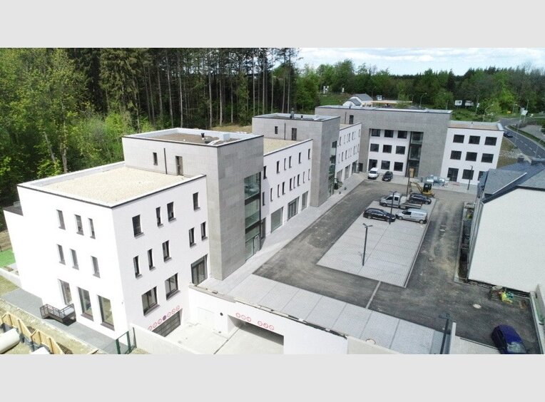 Bureau à louer à Wemperhardt - Réf. 7006724