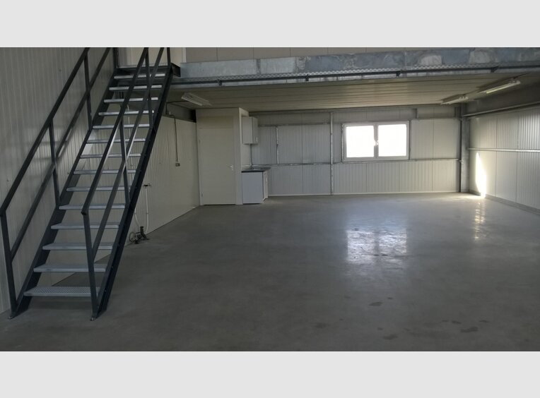 Entrepôt à louer à Troisvierges - Réf. 6671876